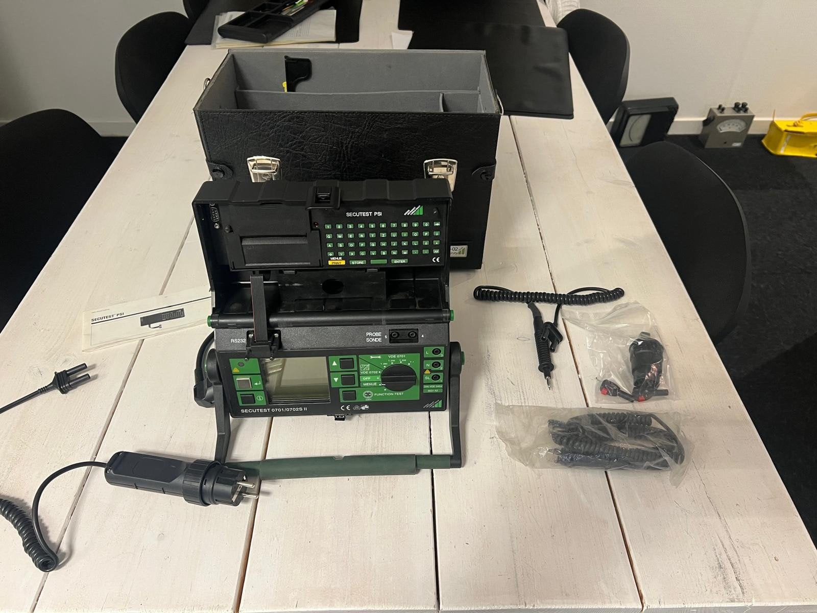 Gossen Metrawatt Secutest 0701/0702S-II apparaattester, Ophalen of Verzenden, Gebruikt