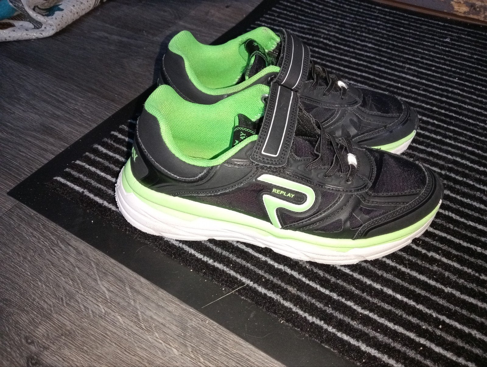 Replay sneakers zwart/groen - maat 37, Gebruikt, Replay, Ophalen of Verzenden, Jongen of Meisje