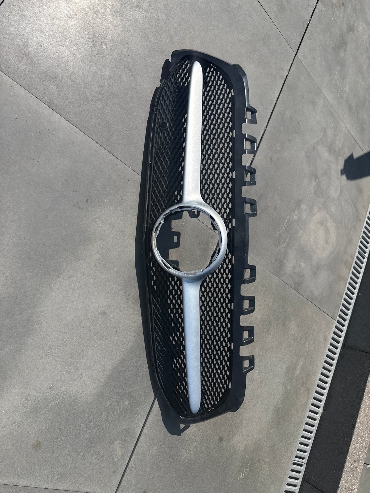 Mercedes-Benz Grille A klasse W177, Gebruikt, Voor, Mercedes-Benz, Ophalen of Verzenden