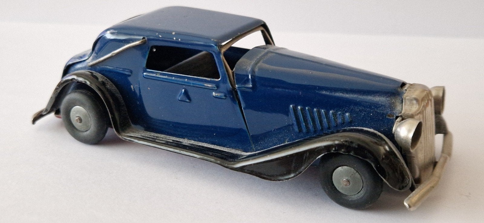 Triang Minic 19M (blikken) Vauxhall, Verzenden, Gebruikt, Auto, Overige merken