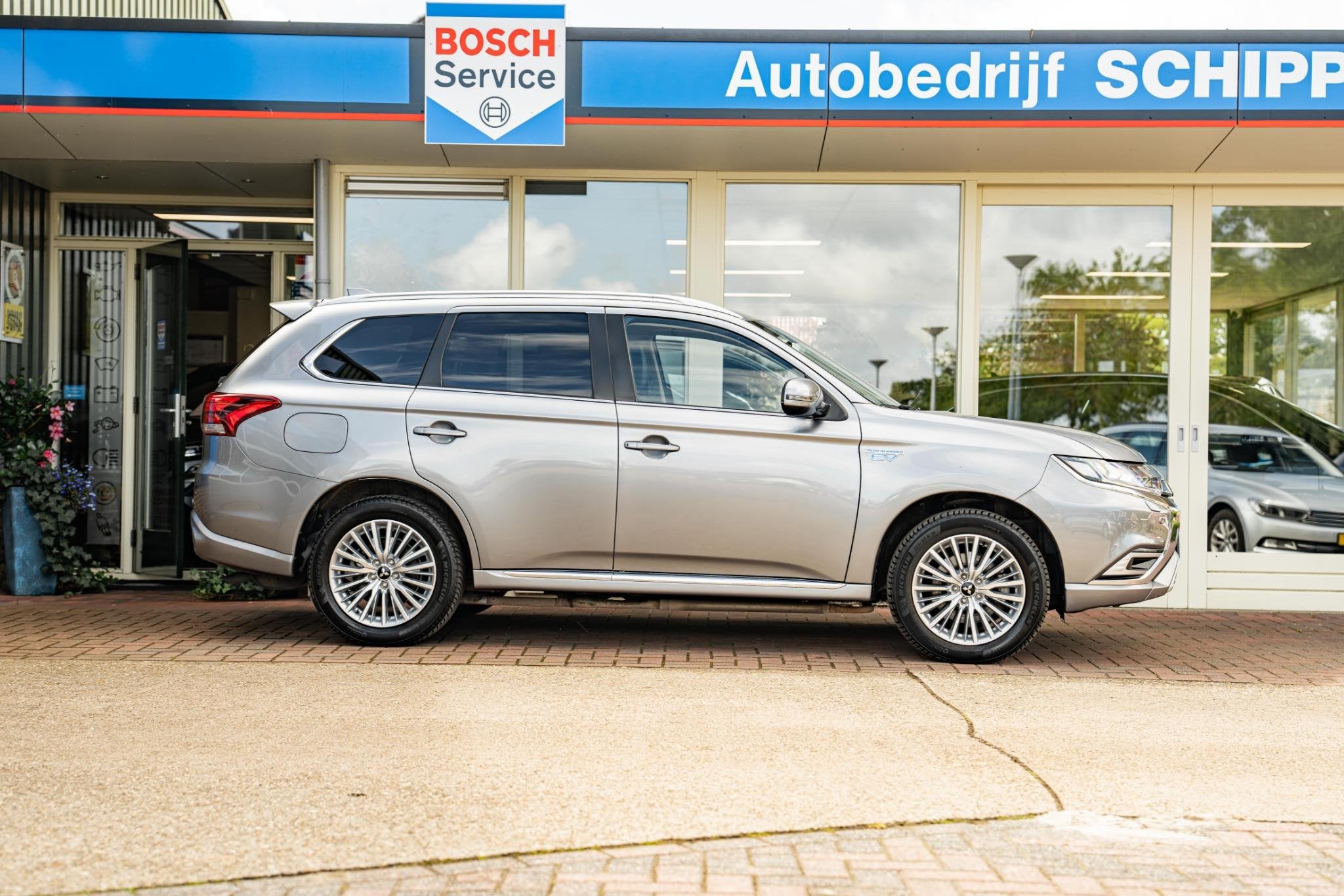 Mitsubishi Outlander 2.4 PHEV Intense, Auto's, Automaat, 12 maanden, Euro 6, 4 cilinders