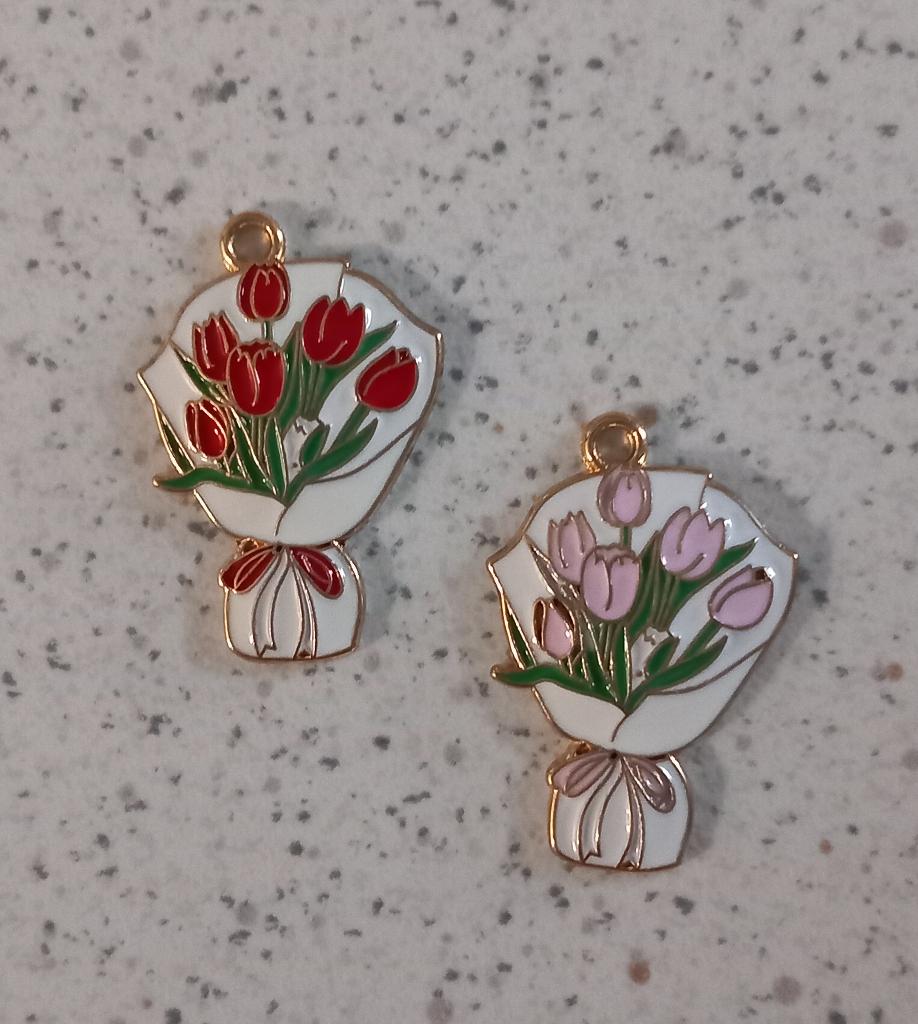 Tulpen boeket metalen bedels, Ophalen of Verzenden, Nieuw, Bedel