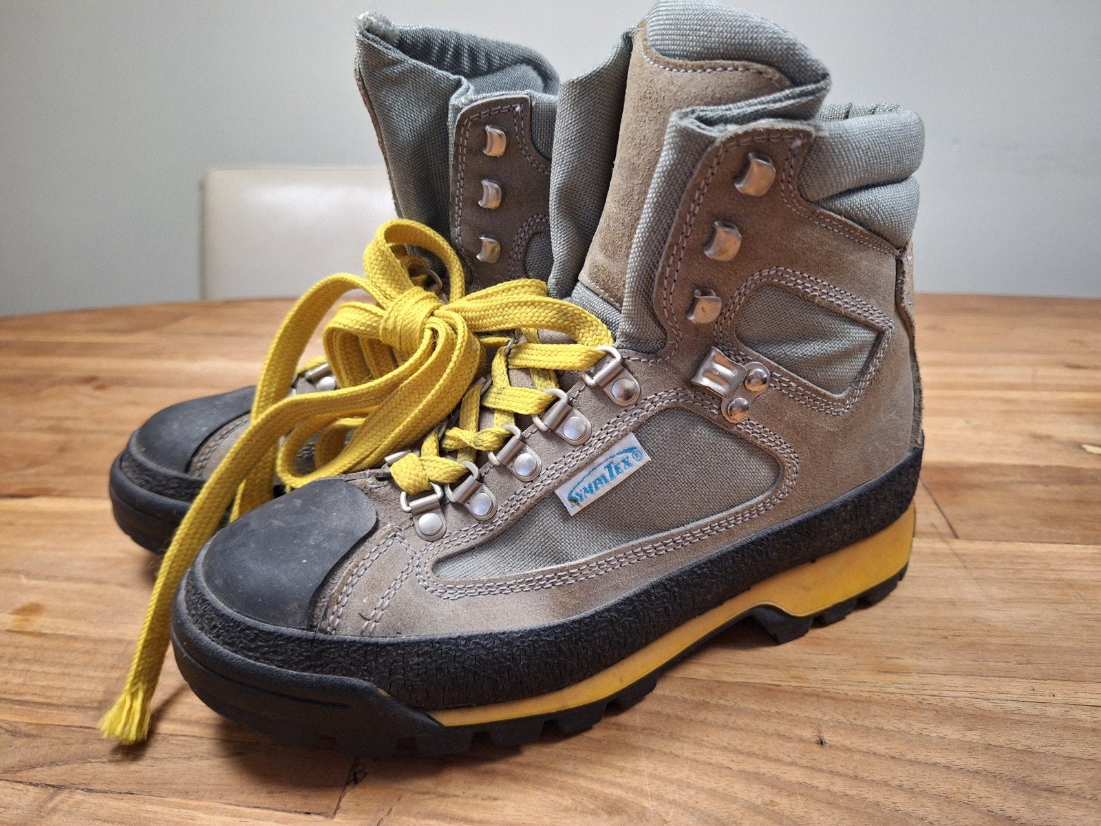 Nomad maat 38 sympa tex bergschoenen wandelschoenen, Sport en Fitness, Bergsport en Wandelen, Ophalen of Verzenden, Zo goed als nieuw