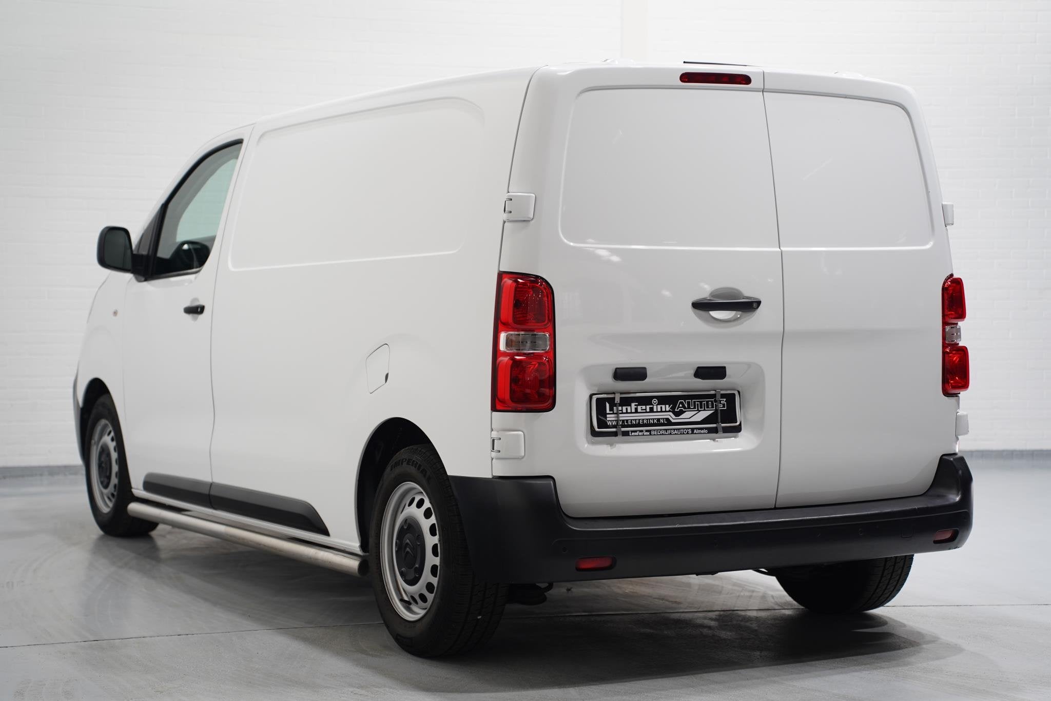 Citroën Jumpy 1.5 HDI 120 pk L2H1 Navi, Airco, Cruise Contr, Stof, 4 cilinders, Citroën, Wit