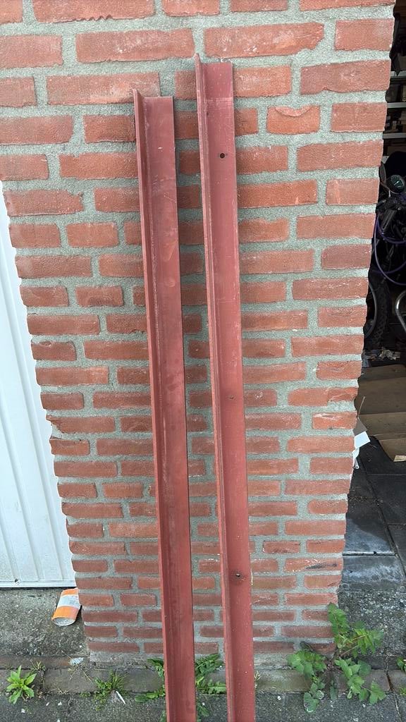Hoekijzer 6x 6cm ;. Dikte 6,5mm ,lengte 160 cm en 155cm, Doe-het-zelf en Verbouw, Ophalen, Zo goed als nieuw