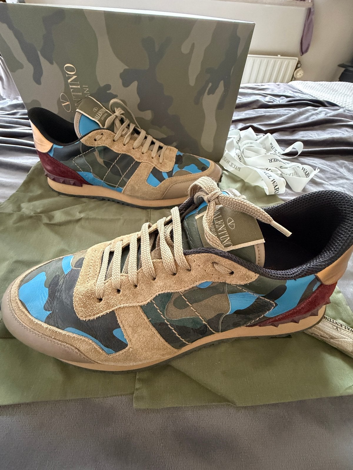 Valentino Camouflage Sneakers Maat 43,5, Verzenden, Gedragen, Overige kleuren, Sneakers of Gympen