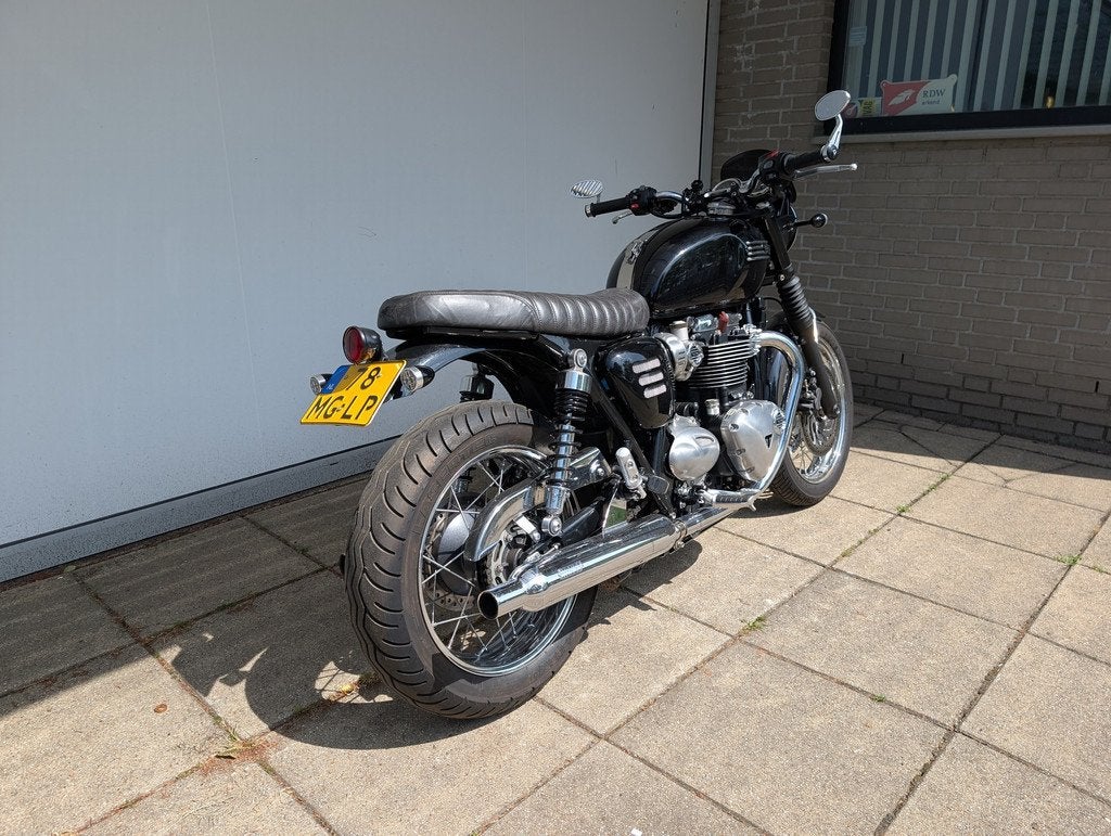 Triumph Bonneville T 120 (bj 2016), Triumph Motocycles, Bedrijf, Triumph.Benelux@triumph.co.uk, De Droogmakerij 40A
1851 LX   Heiloo, NL