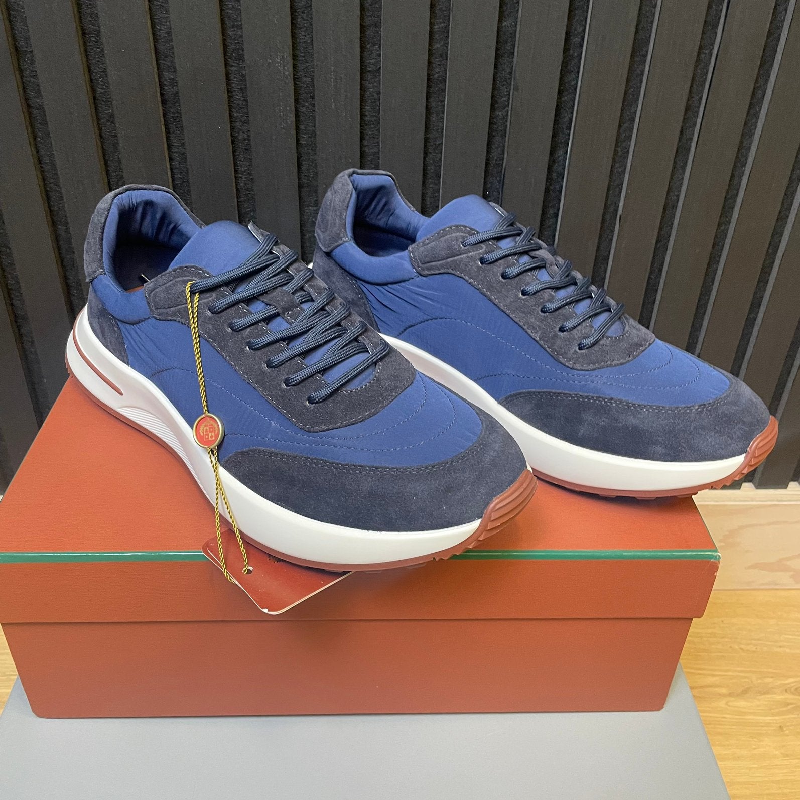 Loro Piana Suede Blauw - Weekend Walk - Nieuw, Kleding | Heren, Schoenen, Ophalen of Verzenden, Blauw, Sneakers of Gympen