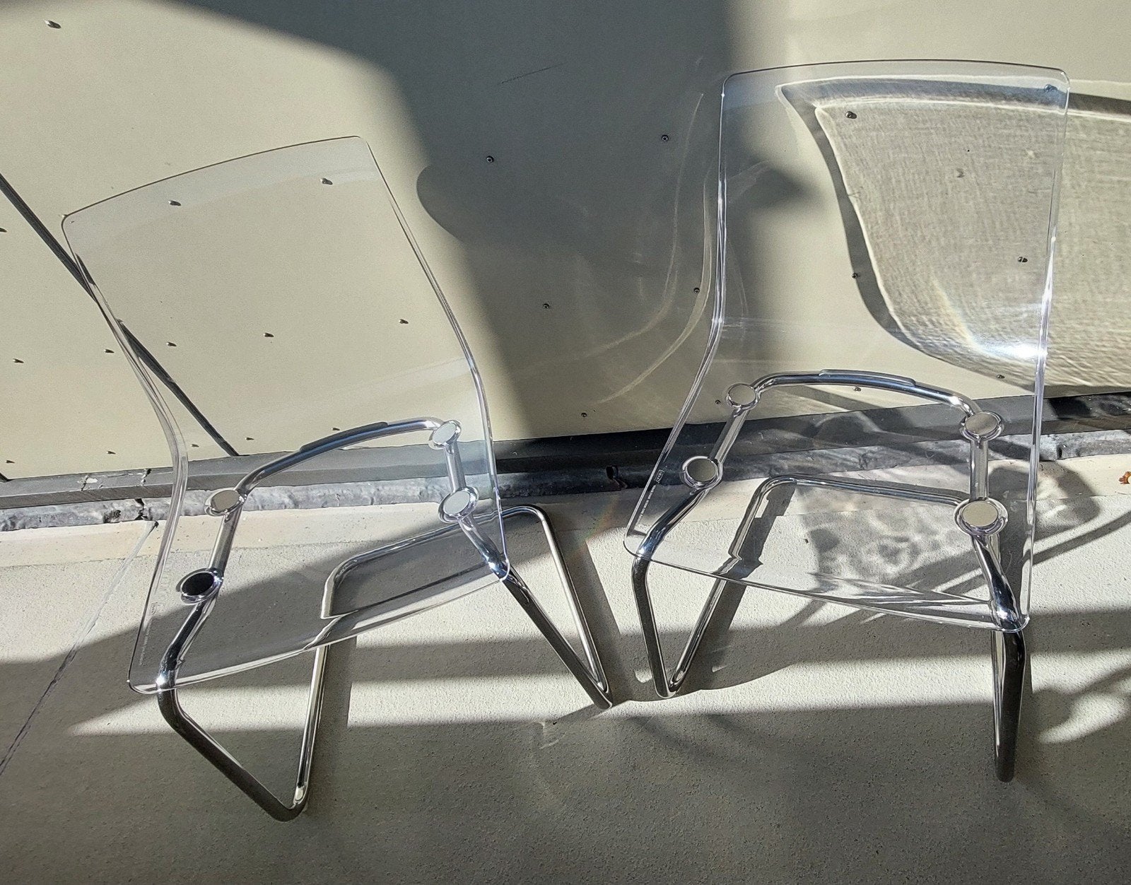 2 IKEA Tobias stoelen - transparant met chroom onderstel, Huis en Inrichting, Ophalen, Kunststof, Twee, Overige kleuren