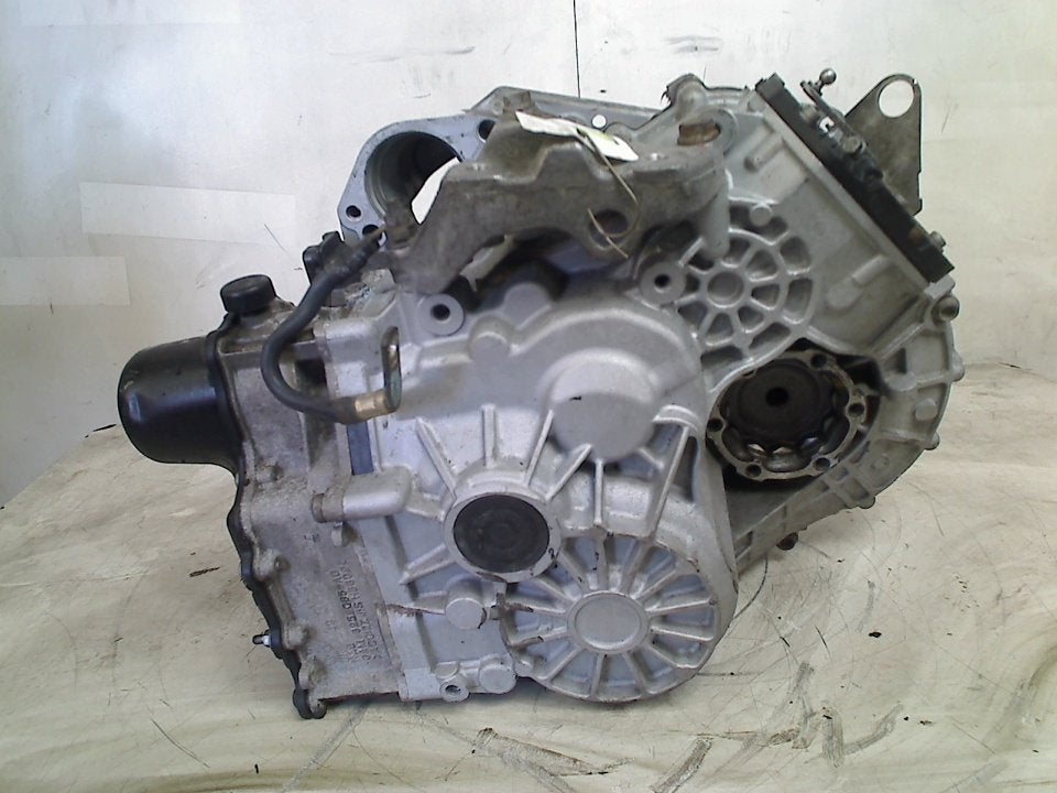 Versnellingsbak Automaat Caddy III (2KA,2KH,2CA,2CH) 2014, Gebruikt, Volkswagen, Volkswagen AG, Kundenbetreuung@volkswagen.de