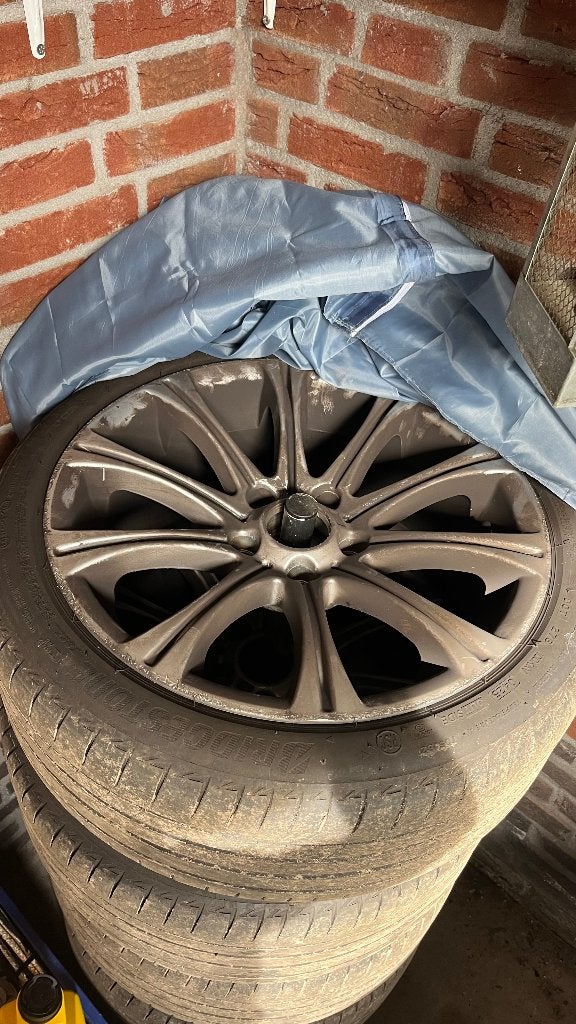 BMW E90 18” velgen + Bridgestone zomerbanden runflat, Auto-onderdelen, Banden en Velgen, 18 inch, Gebruikt, Banden en Velgen, Ophalen of Verzenden