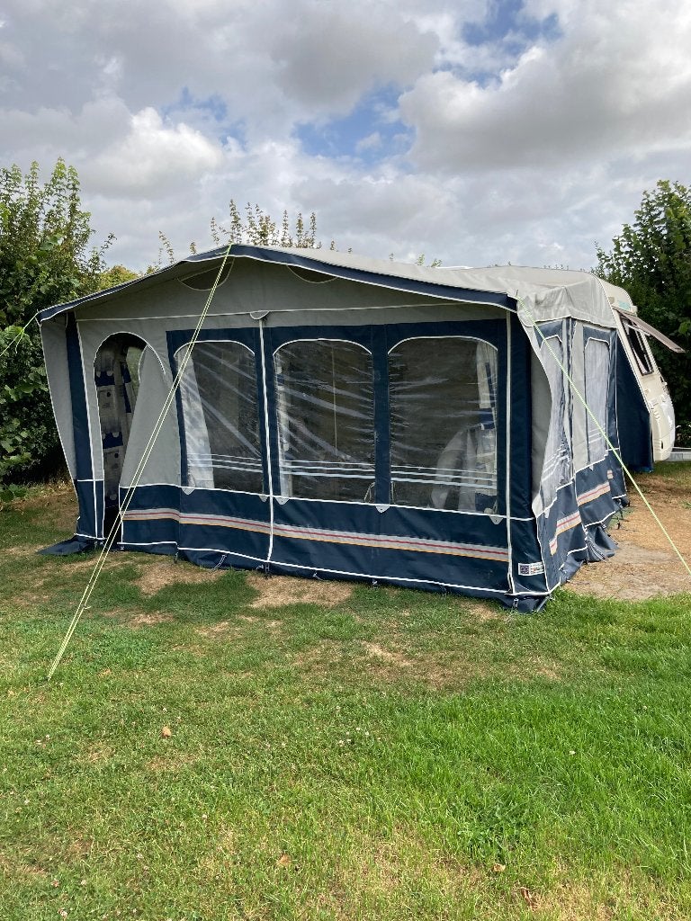 Voortent omloopmaat ca780cm 350cm diep, Ophalen, Gebruikt