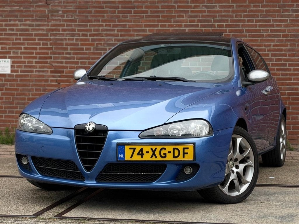 Alfa Romeo 147 1.6 TS Collezione II |Clima |CruiseC |Schuifd, Voorwielaandrijving, Gebruikt, 4 cilinders, Origineel Nederlands