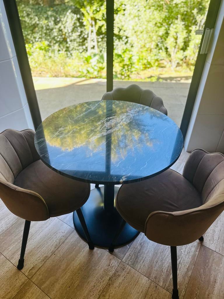 Set van 3 taupe stoelen (optioneel met tafel), Ophalen, Gebruikt, Minder dan 4 stoelen