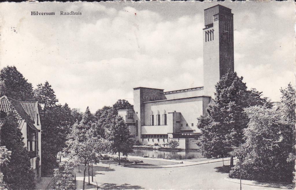 Hilversum. Raadhuis.  (1957), Verzenden, 1940 tot 1960, Gelopen, Noord-Holland