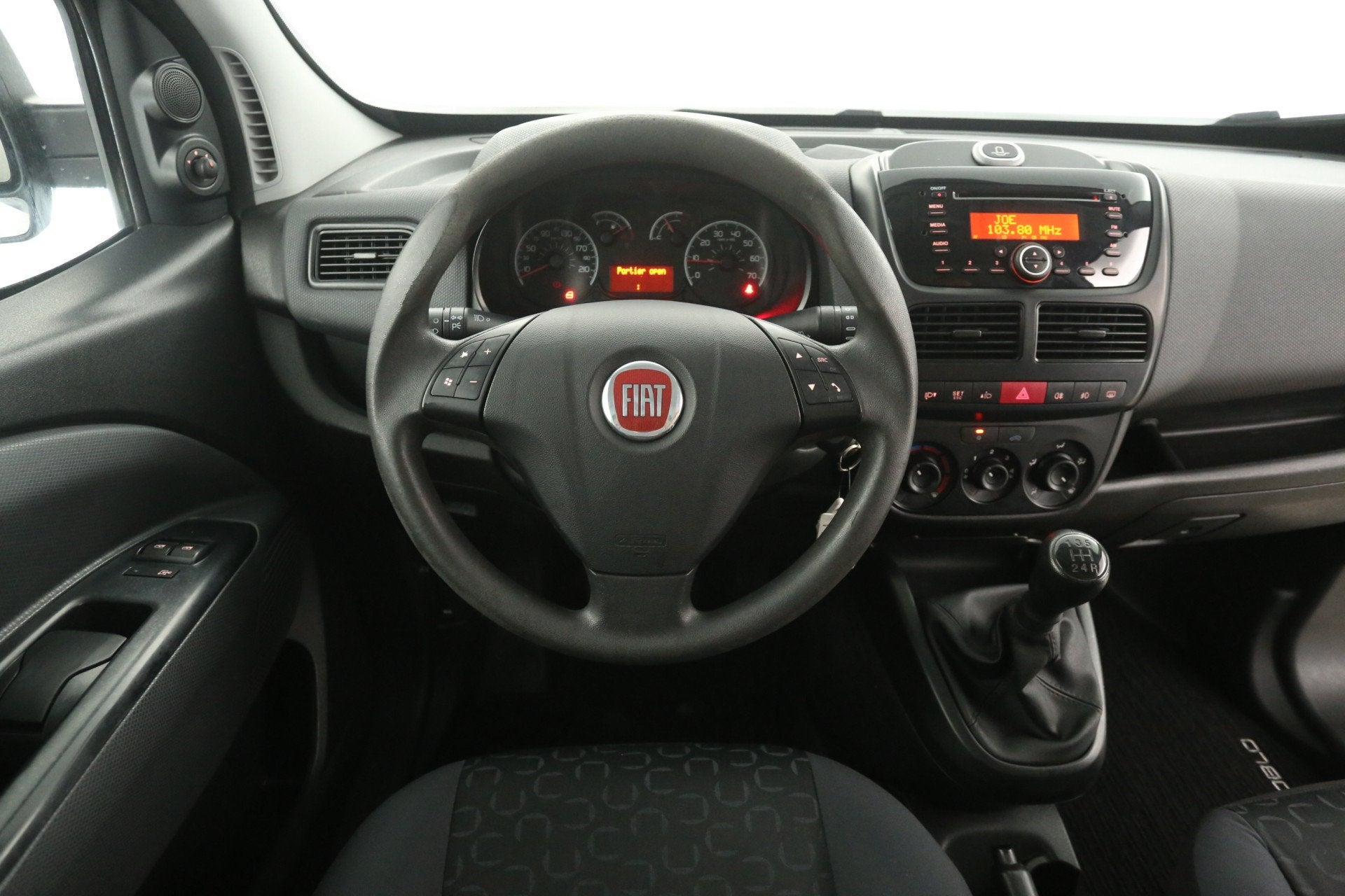Fiat Doblò 1.3 MultiJet | Airco | Parkeersens. | Trekhaak |, Auto's, Voorwielaandrijving, Euro 5, Stof, Gebruikt