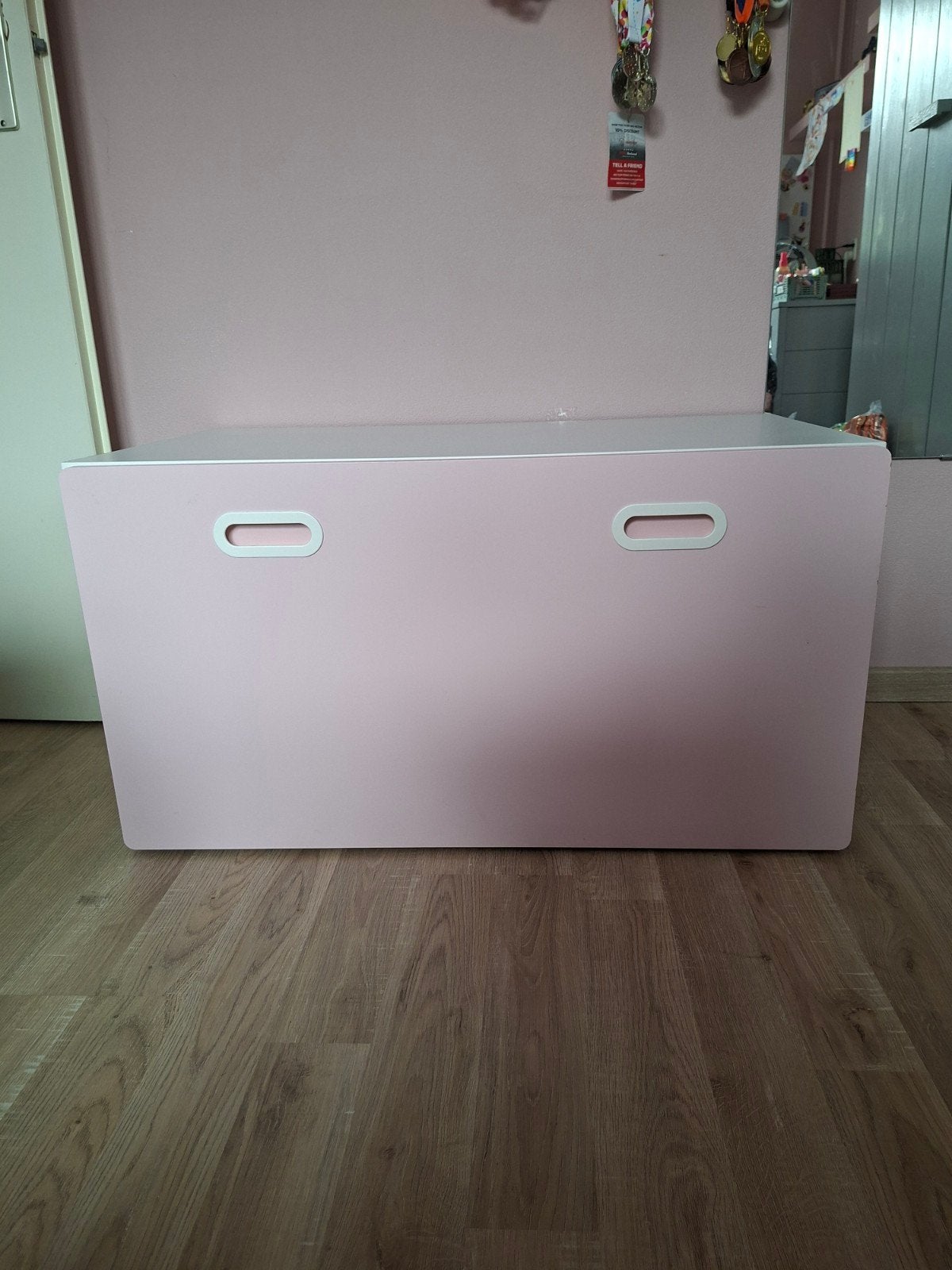 Ikea Smastad, speelgoedkist met opbergvakken, Ophalen, Zo goed als nieuw, Kast