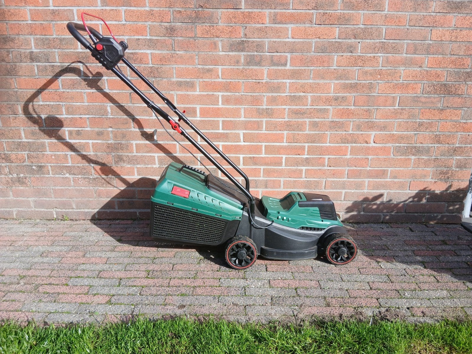 Parkside X20V Team Accu-grasmaaier - Zo goed als nieuw, Tuin en Terras, Ophalen, Cirkelmaaier, Accu-grasmaaier, Opvangbak