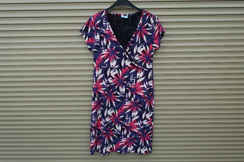 Nieuw.  John Cabot jurk  Maat  M, Maat 38/40 (M), Meerkleurig, Nieuw, Ophalen of Verzenden