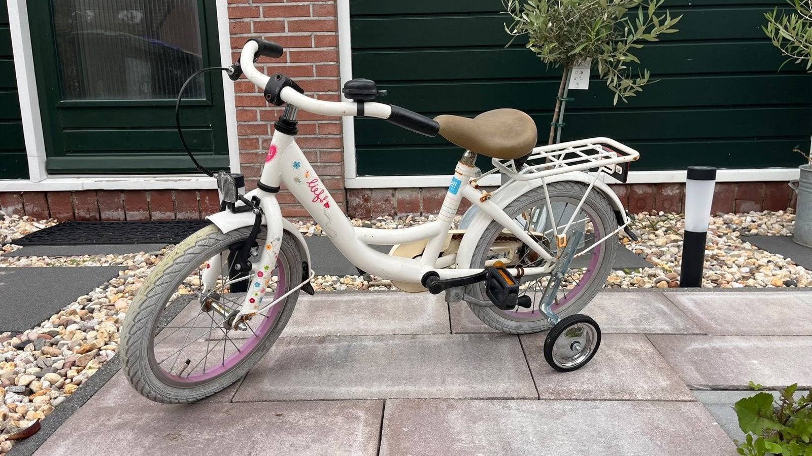 Lief! Lifestyle kinderfiets met zijwieltjes, Ophalen, Terugtraprem, Zijwieltjes, 16 tot 20 inch
