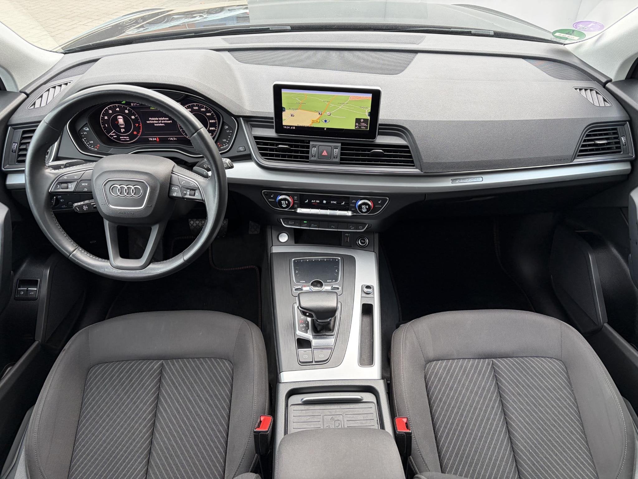 Audi Q5 50 TFSI e quattro S edition / Elektrisch wegklapbare, Auto's, Audi, Automaat, 4 cilinders, Plug-in hybride, Bedrijf