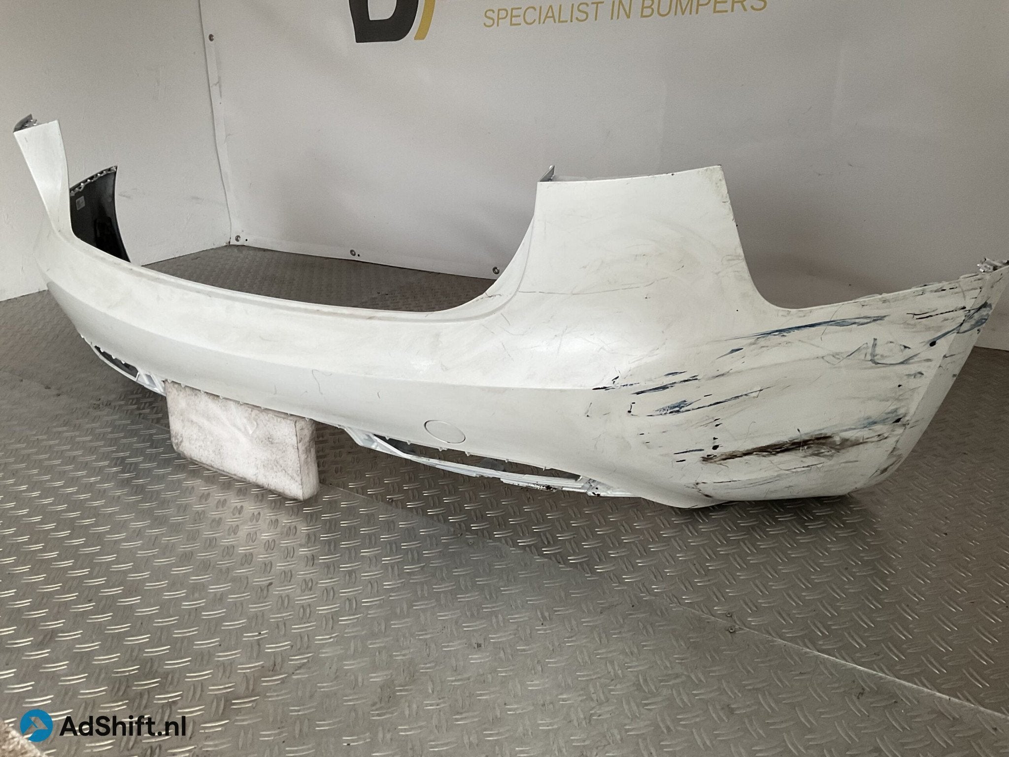 Bumper Tesla Model 3 Facelift 1582570-01-A Achterbumper F6-1, Bumper