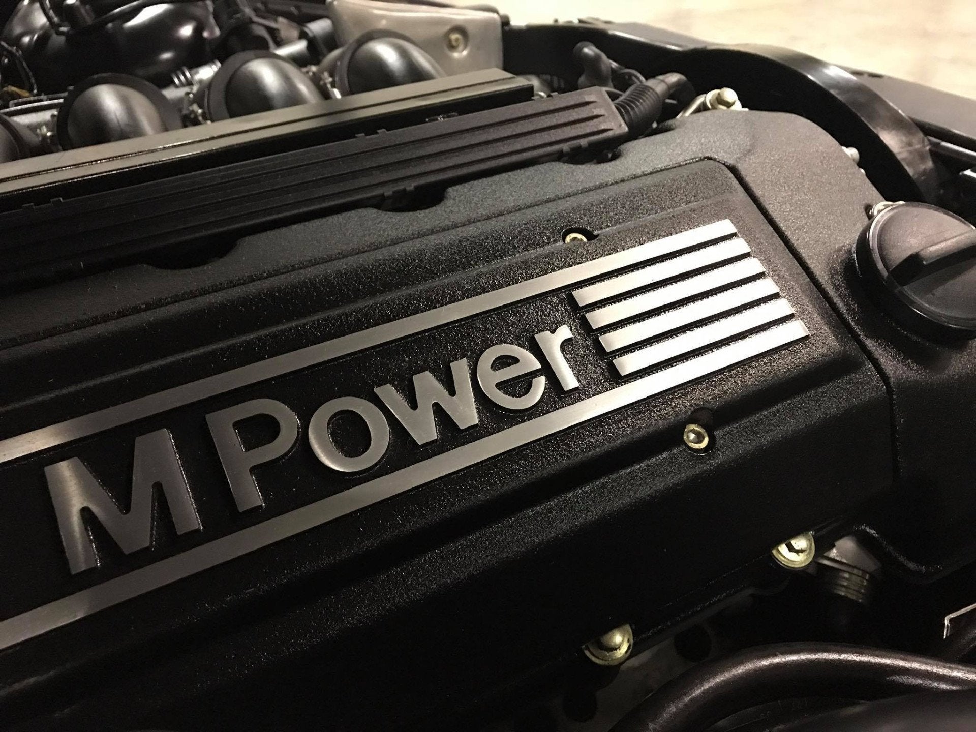 BMW M3 3.2 Sedan SMG *Fully restored in mint condition*, foto 6