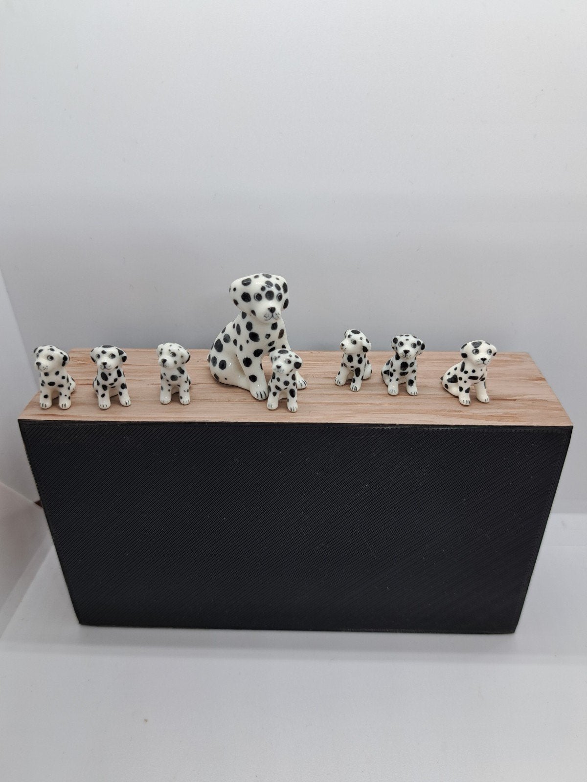 Teefje met puppies 1:12/1:24, Ophalen of Verzenden, Nieuw, Poppenhuis
