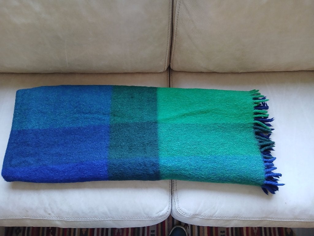 Mooie plaid, deken wol, blauw en groen, Wol, 122 cm, Met franjes/kwastjes, Ophalen of Verzenden