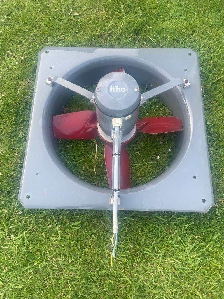 ITHO Ventilator 220 volt, Ophalen, Gebruikt, Ventilator