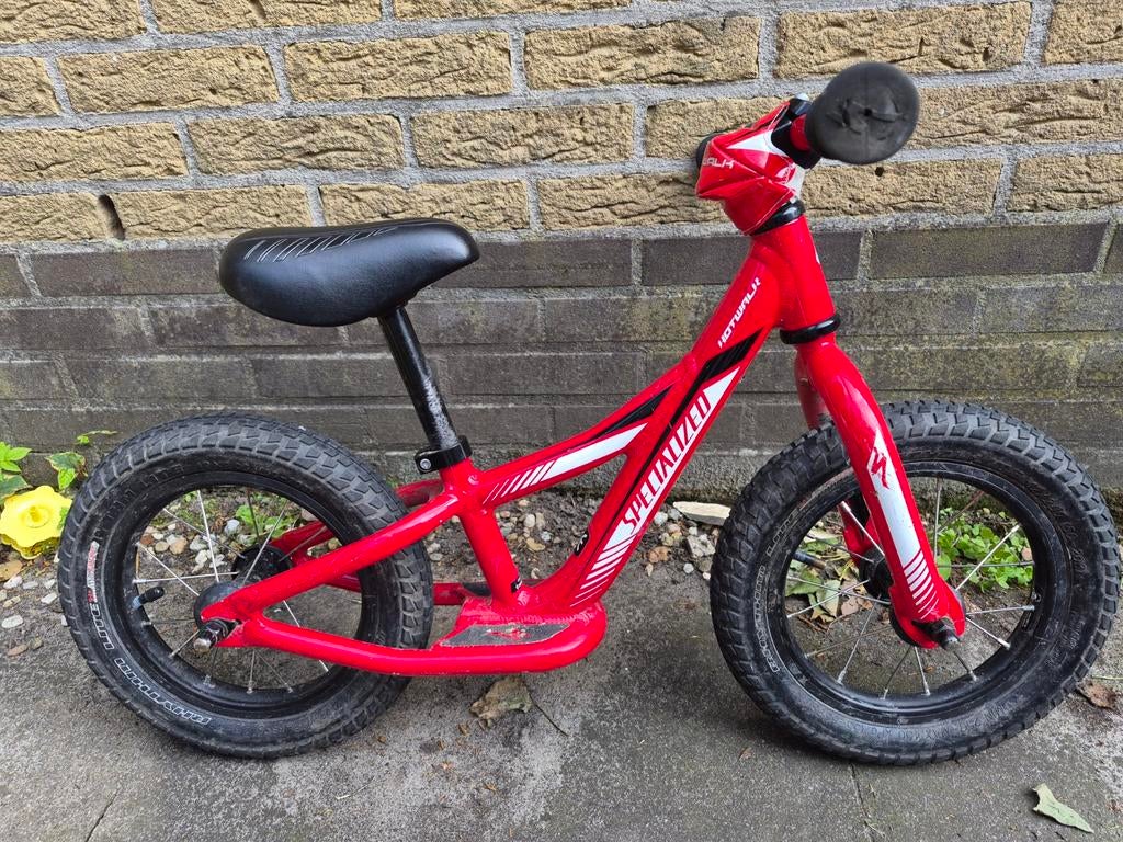 Specialized Hotwalk loopfiets rood - Zo goed als nieuw, Ophalen of Verzenden