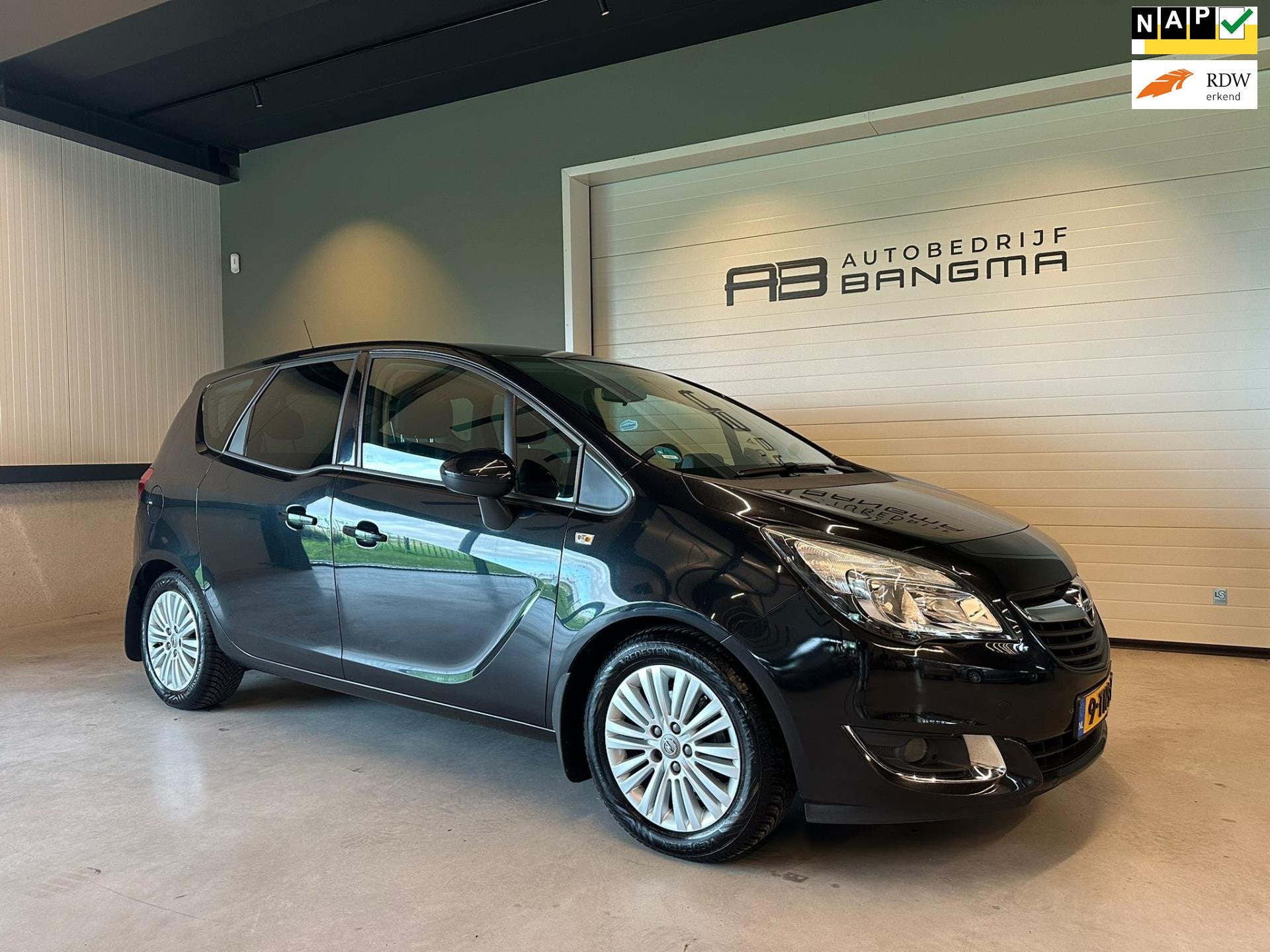 Opel Meriva 1.4 TURBO COSMO-uitv/AIRCO/CRUISECONTROL/NAVIGAT, Voorwielaandrijving, Stof, Gebruikt, 4 cilinders