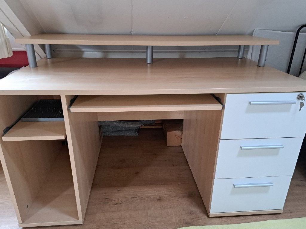 mooi licht bureau, Huis en Inrichting, Ophalen, Scandinavisch, 76 cm, Spaanplaat of MDF