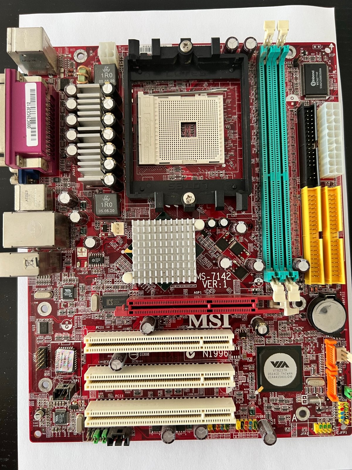 MSI K8MM-V MS-7142 VER:1 Moederbord socket 754, Ophalen of Verzenden, Gebruikt, AMD, DDR