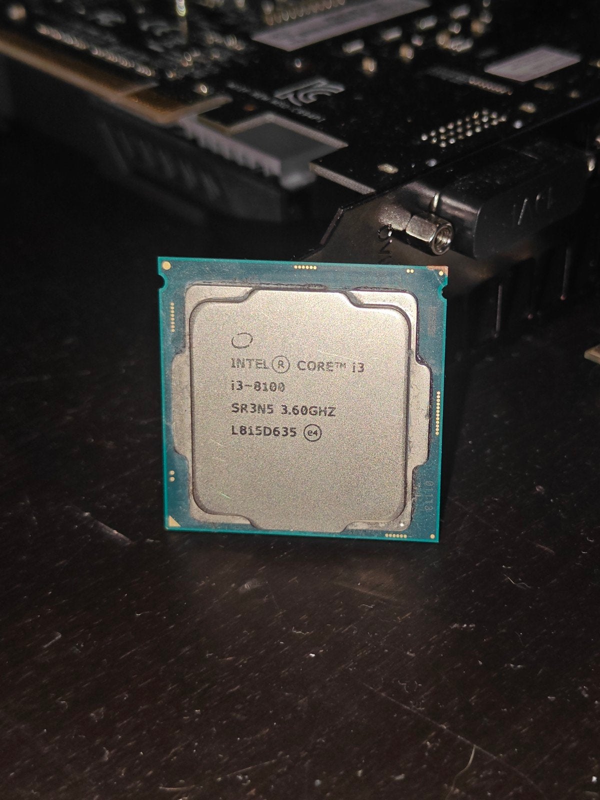 Intel Core I3 8100 3,6Ghz, Computers en Software, Processors, Ophalen of Verzenden