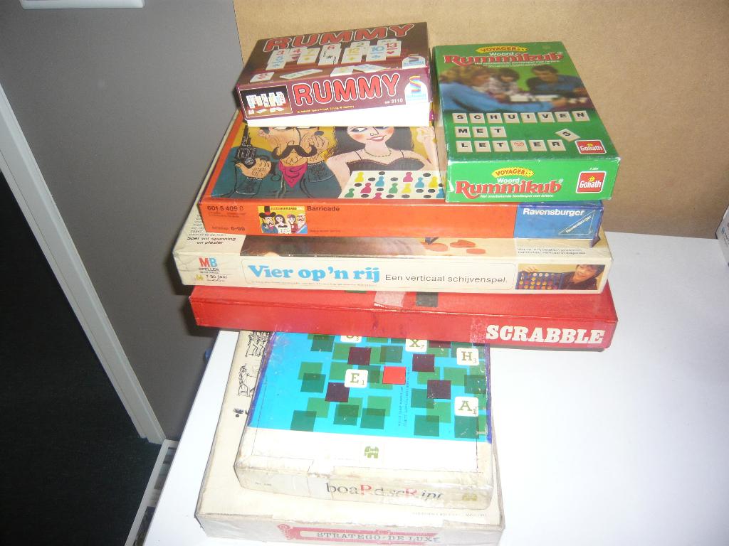 Rummikub; Scrabble; 4 op n rij; Barricade etc., Hobby en Vrije tijd, Een of twee spelers, Ophalen of Verzenden, Gebruikt