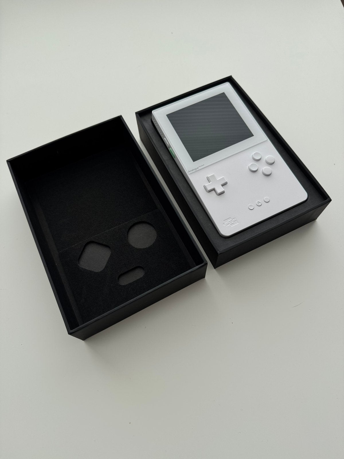 Analogue Pocket (Wit) – In absolute nieuwstaat, Ophalen of Verzenden, Overige merken, Zo goed als nieuw