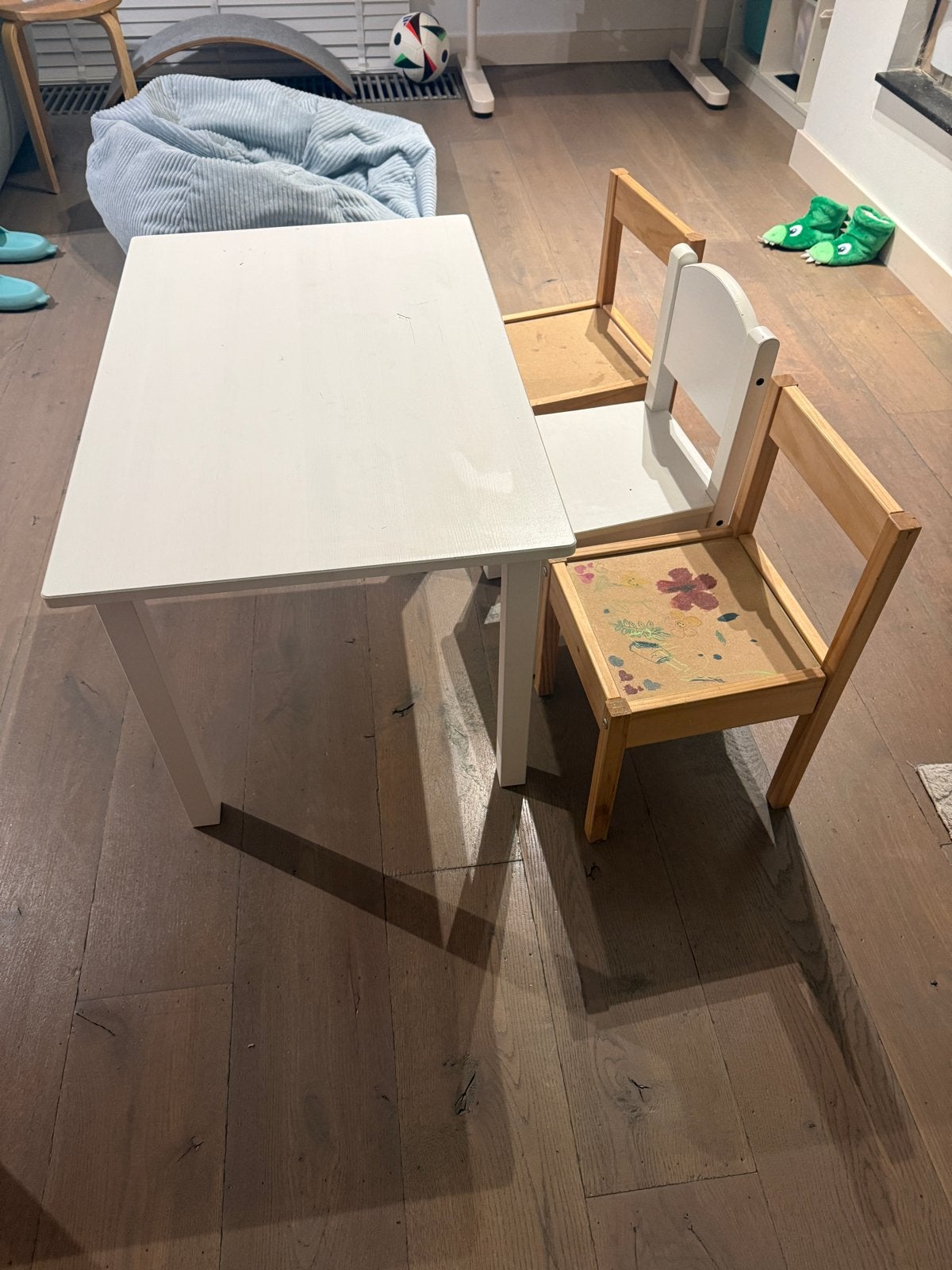 Ikea Sundvik kinder tafel en stoelen, Ophalen, Gebruikt, Tafel(s) en Stoel(en)