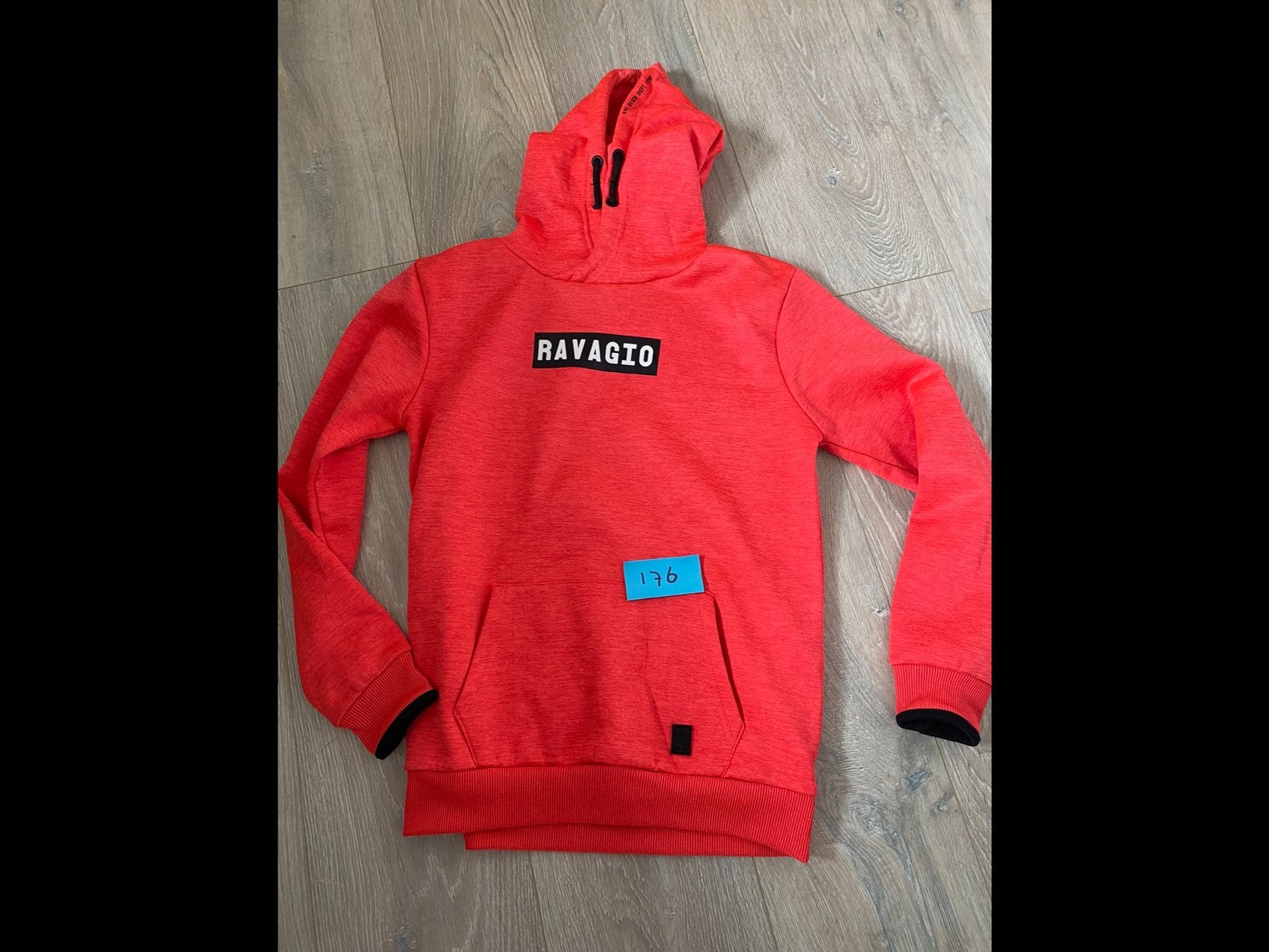 Rode Ravagio hoodie maat 176, Ophalen of Verzenden, Zo goed als nieuw, Jongen of Meisje, Trui of Vest