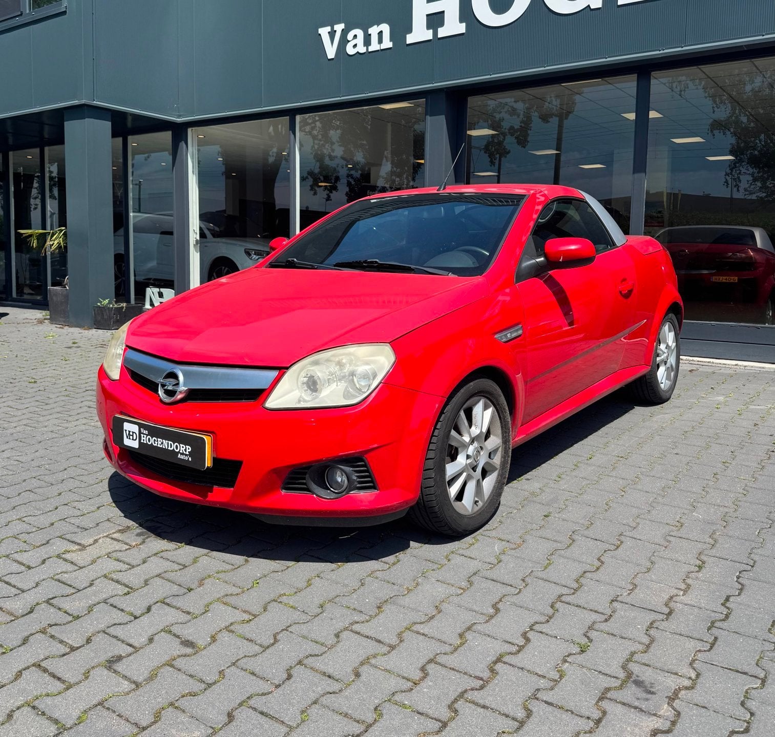 Opel Tigra TwinTop 1.4-16V Sport CABRIO AIRCO CARPLAY, Voorwielaandrijving, Stof, Gebruikt, 4 cilinders