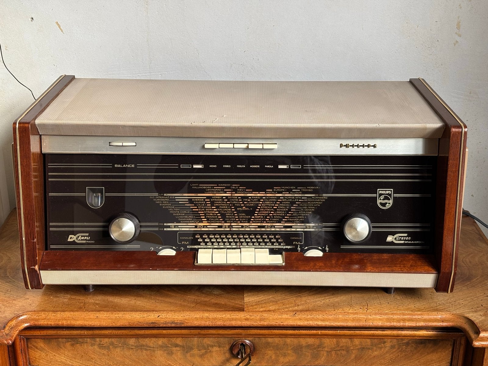 Philips B6X94A vintage buizenradio, werkend, Ophalen, Gebruikt, Radio