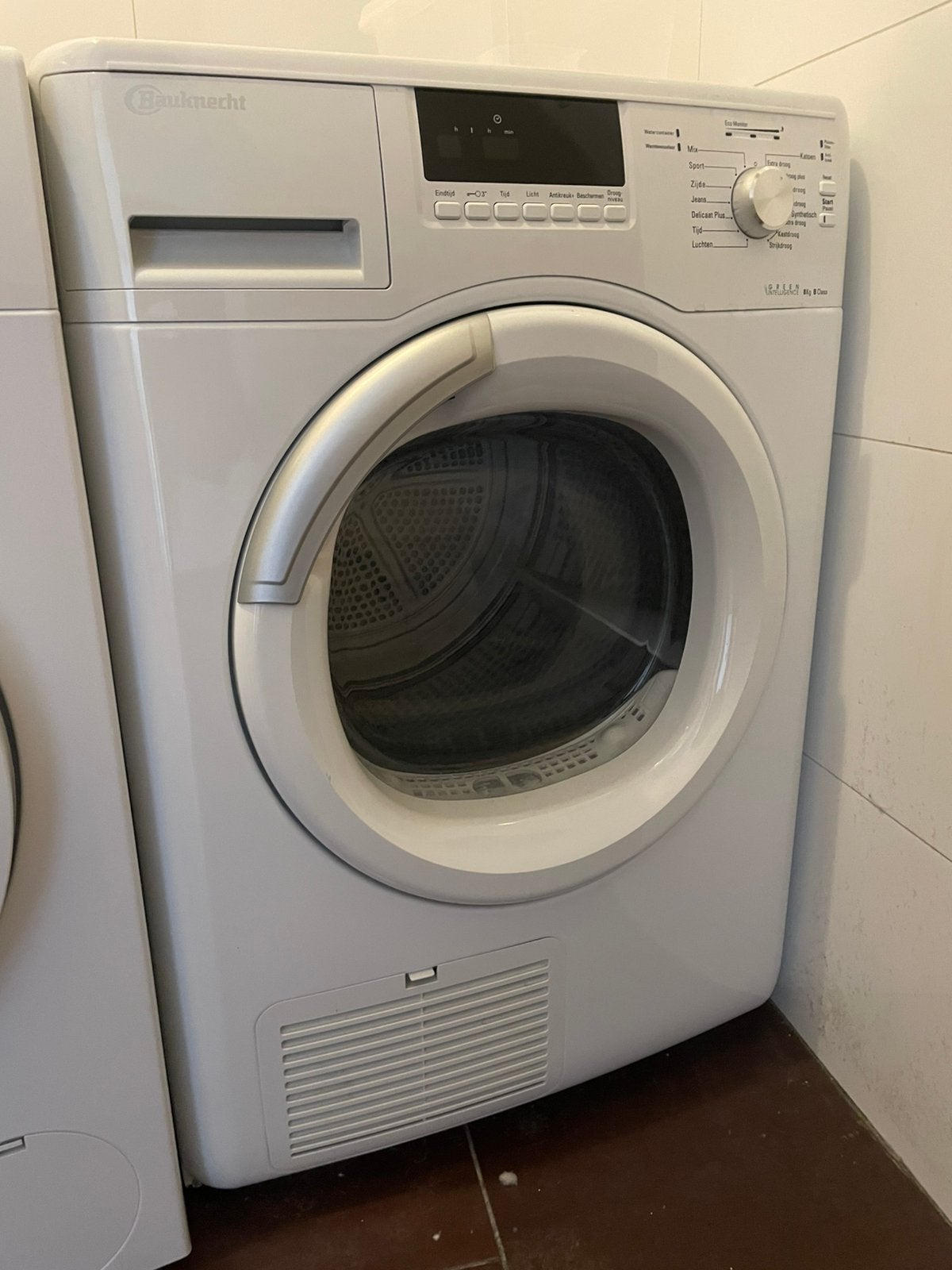 Whirlpool condensdroger, 6 tot 8 kg, Ophalen of Verzenden, Gebruikt, 85 tot 90 cm