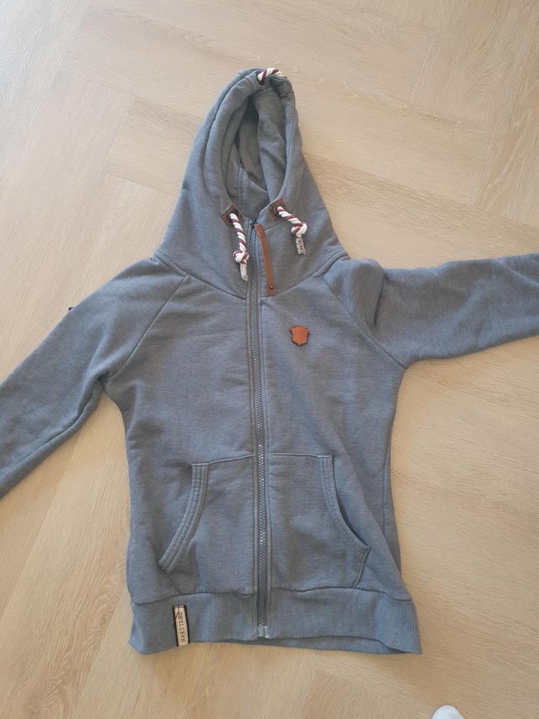 Grijze Naketano vest maat M, Maat 38/40 (M), Ophalen of Verzenden, Grijs, Gedragen