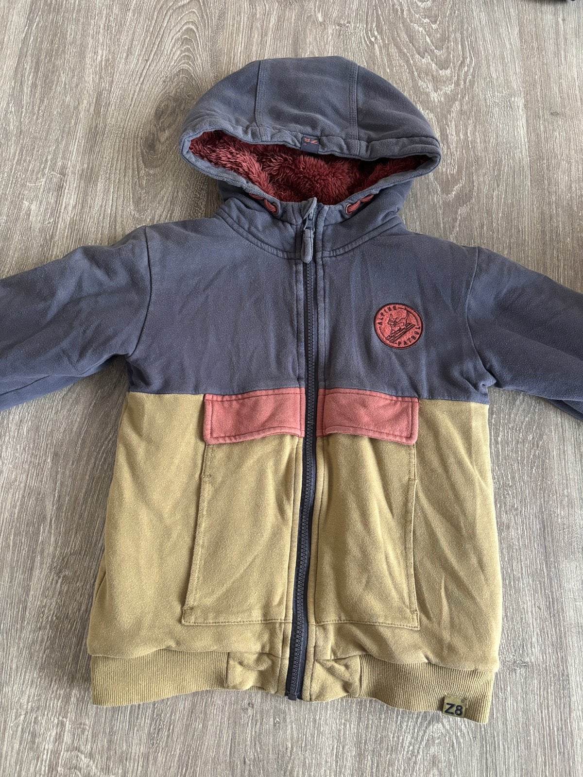 Z8 borgvest te koop, Ophalen of Verzenden, Gebruikt, Jongen, Trui of Vest
