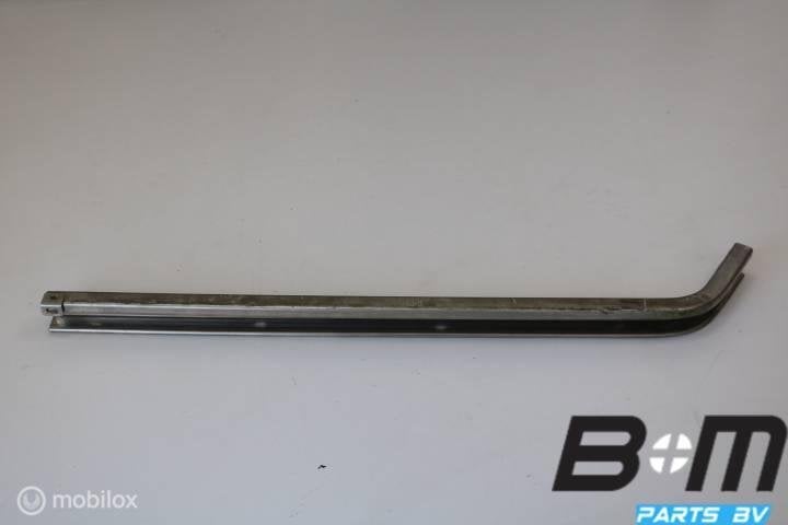 Geleidingsrail rechts midden VW Caddy 2K 2K3843872A, Gebruikt