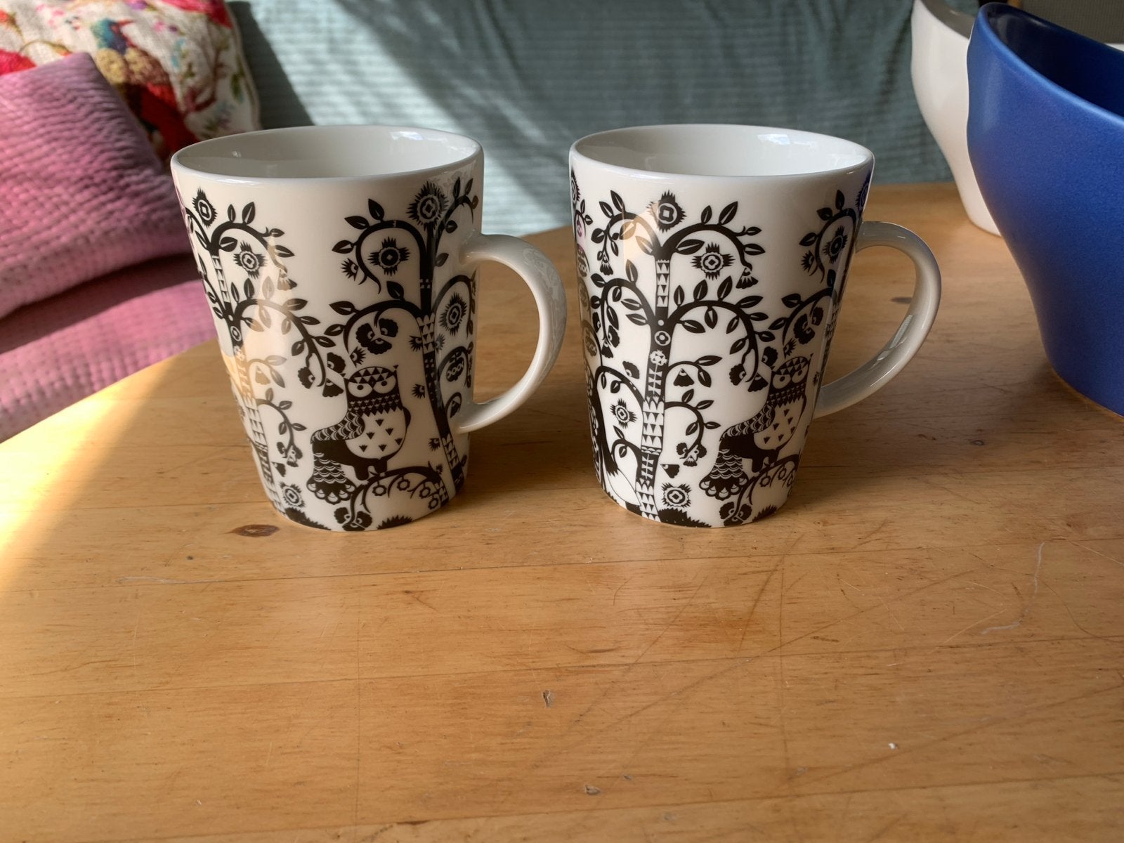 Iittala Taika mokken - set van 2, Huis en Inrichting, Overige typen, Ophalen of Verzenden, Zo goed als nieuw, Steen/keramiek