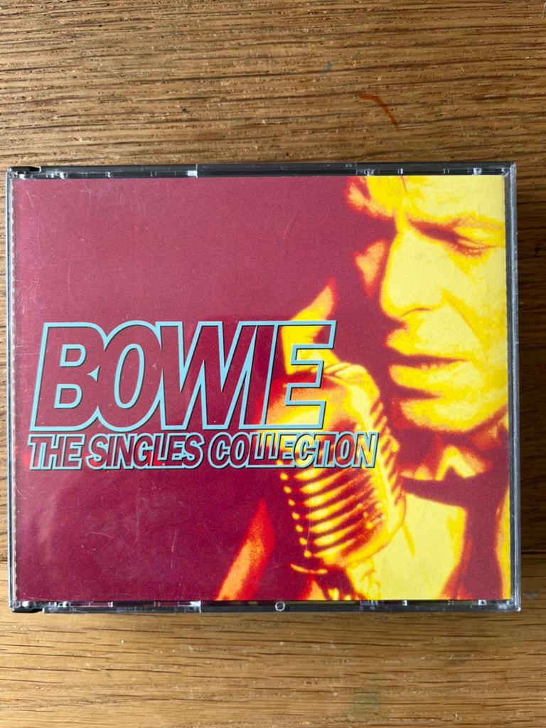 David Bowie, the singles collection (dubbel cd), Ophalen of Verzenden, Zo goed als nieuw