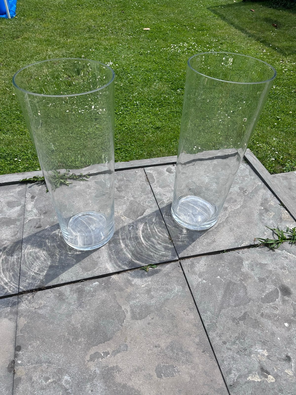 Grote glazen vazen van IKEA (2 stuks), Gebruikt, Overige kleuren, 50 tot 75 cm, Ophalen of Verzenden