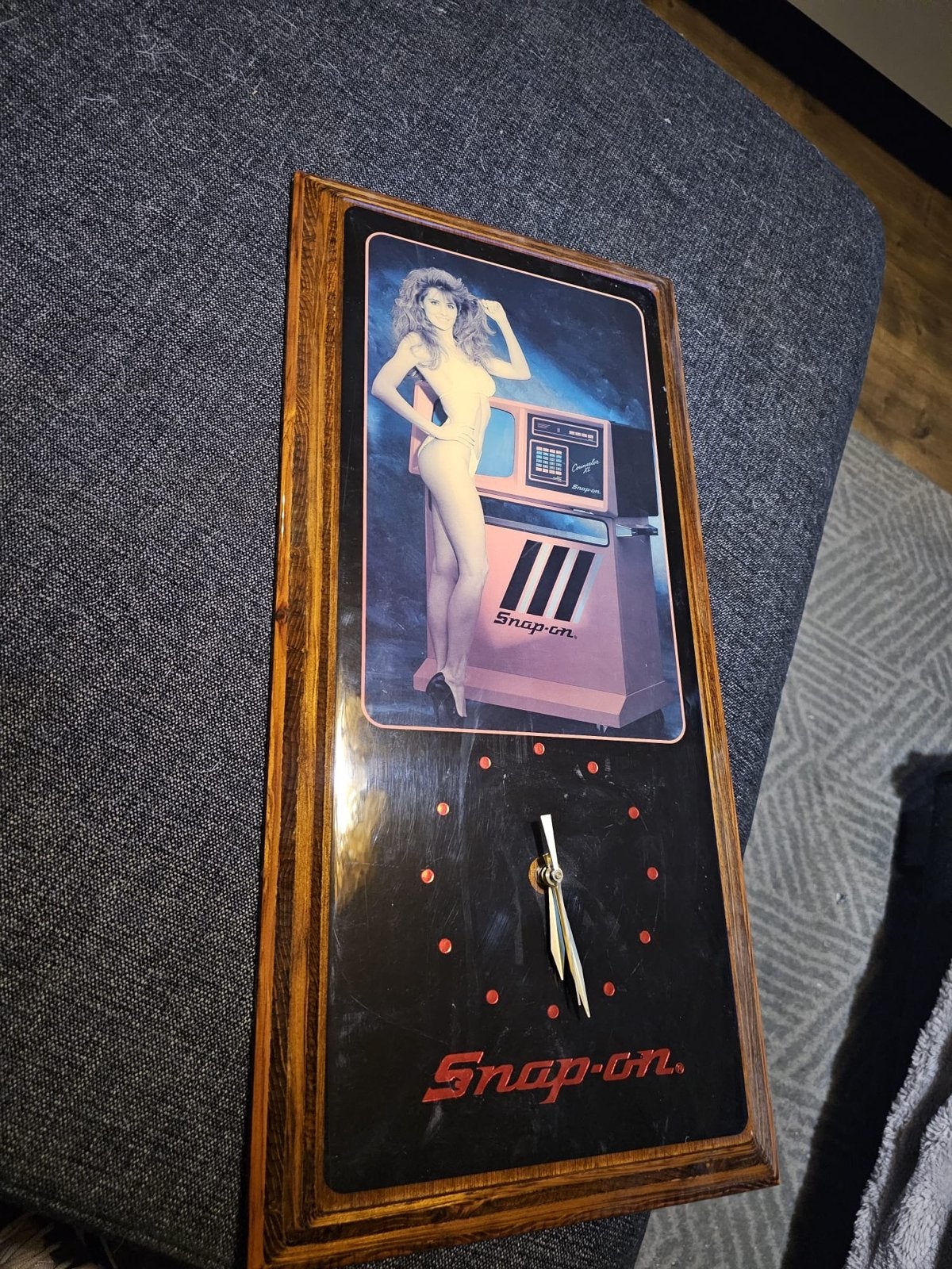 Vintage Snap-on Klok met Pin-up Meisje, Antiek en Kunst, Ophalen
