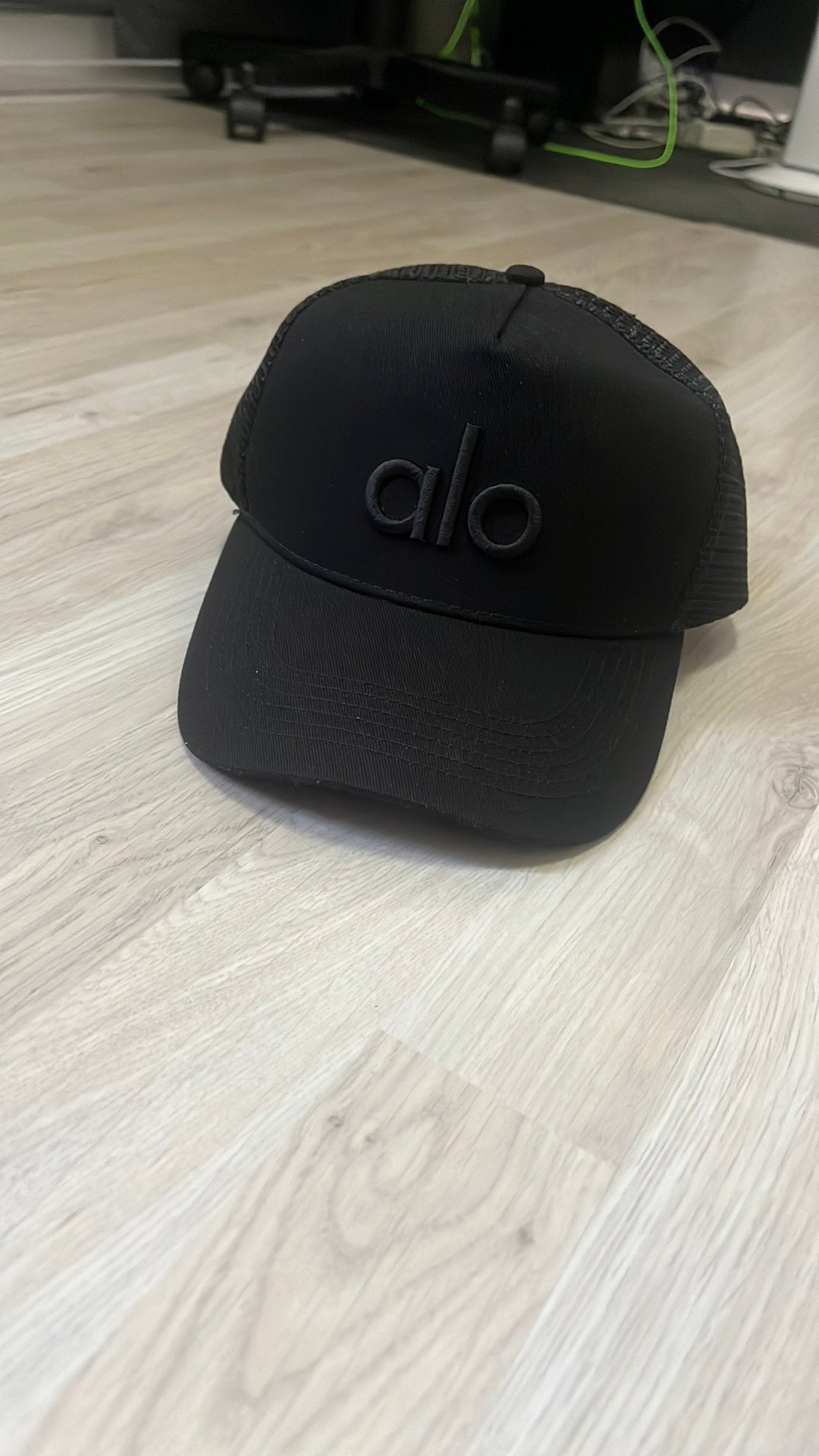 Alo trucker pet, Ophalen of Verzenden, Zo goed als nieuw